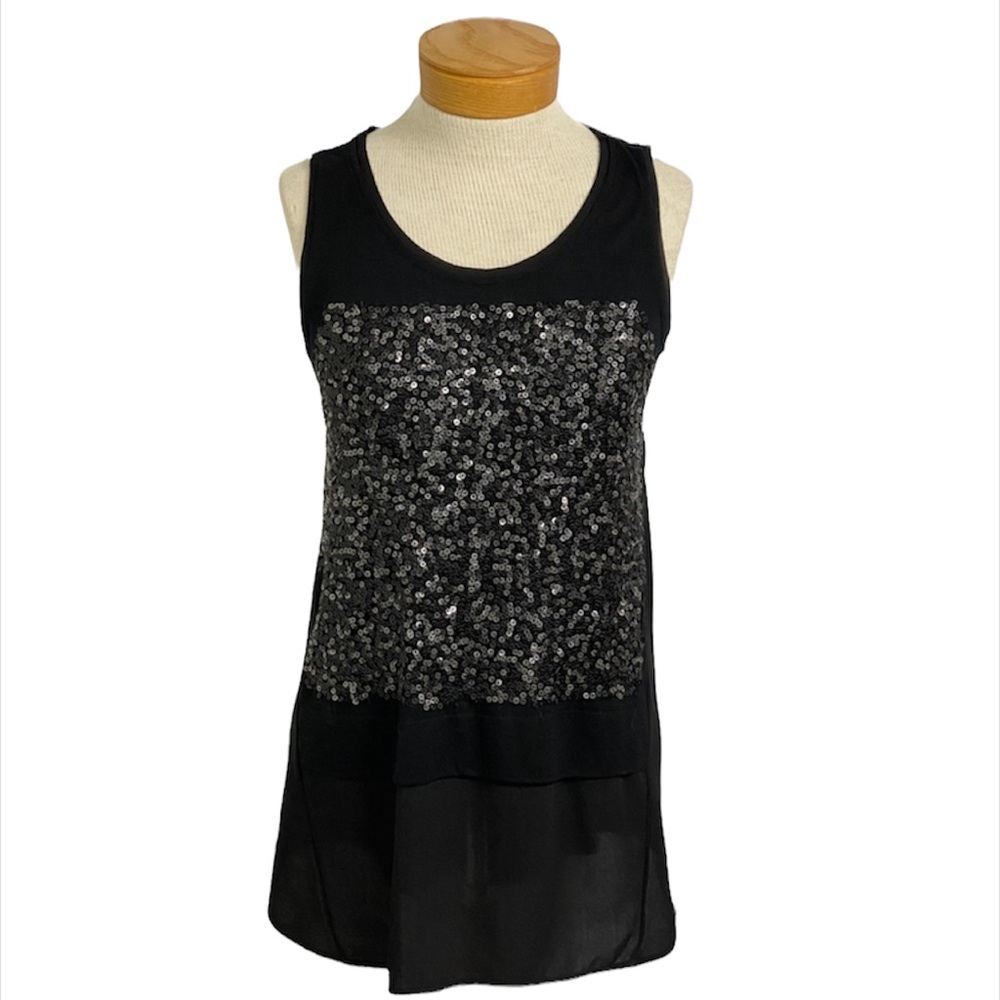 Simply Vera Vera Wang Black tank with sequins Small